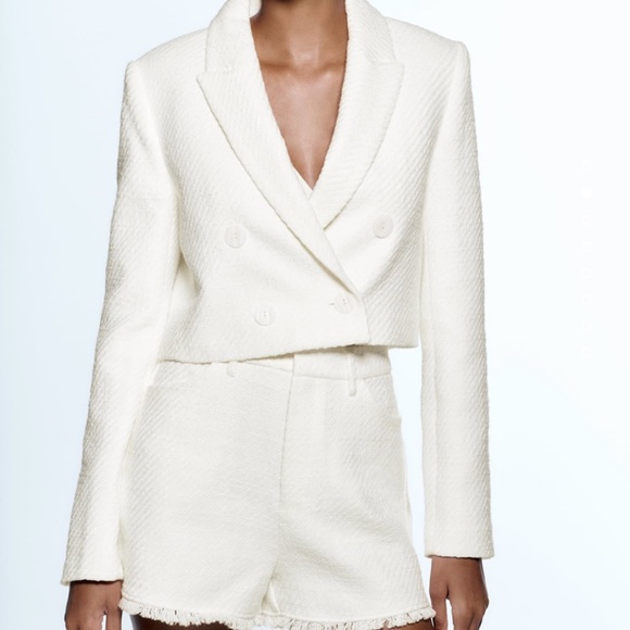 ZARA 2 Piece Textured Blazer And Matching Shorts - Picture 2 of 6